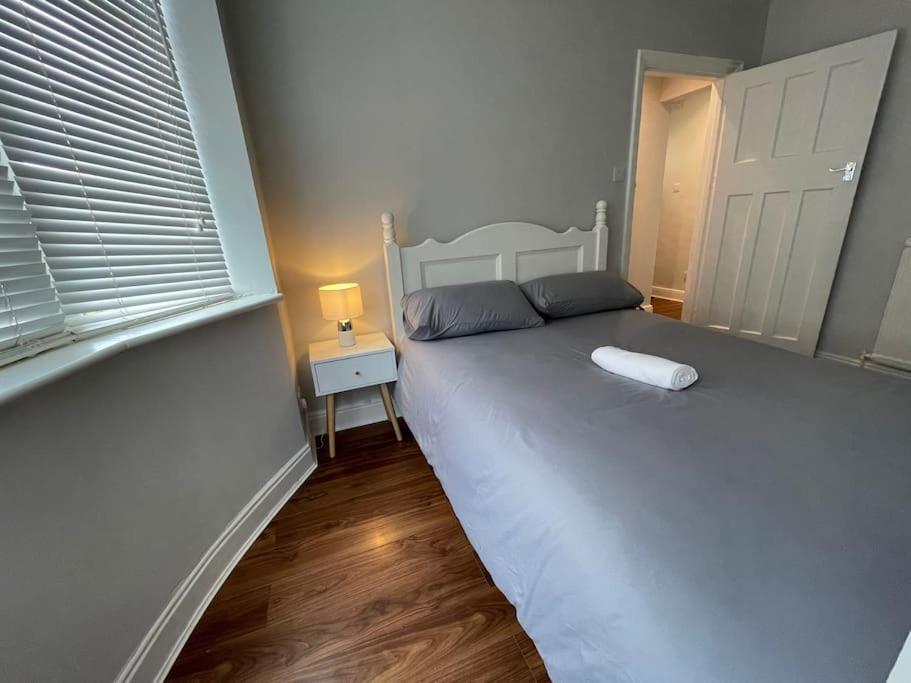 Entire Ground Floor Apartment In Watford Watford  Exteriér fotografie
